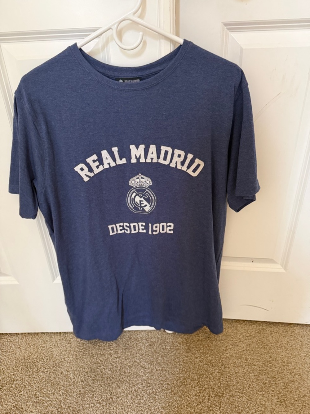 Real Madrid Men's Short Sleeve T‑Shirt in Navy